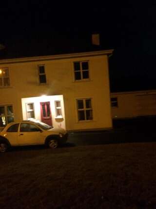 Отели типа «постель и завтрак» B&B on Ballyneety Golf Course Лимерик-1